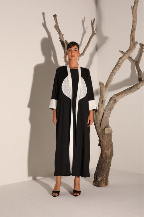 Monochrome Moonflower Abaya