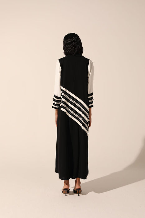 Contrast Embellished Abaya