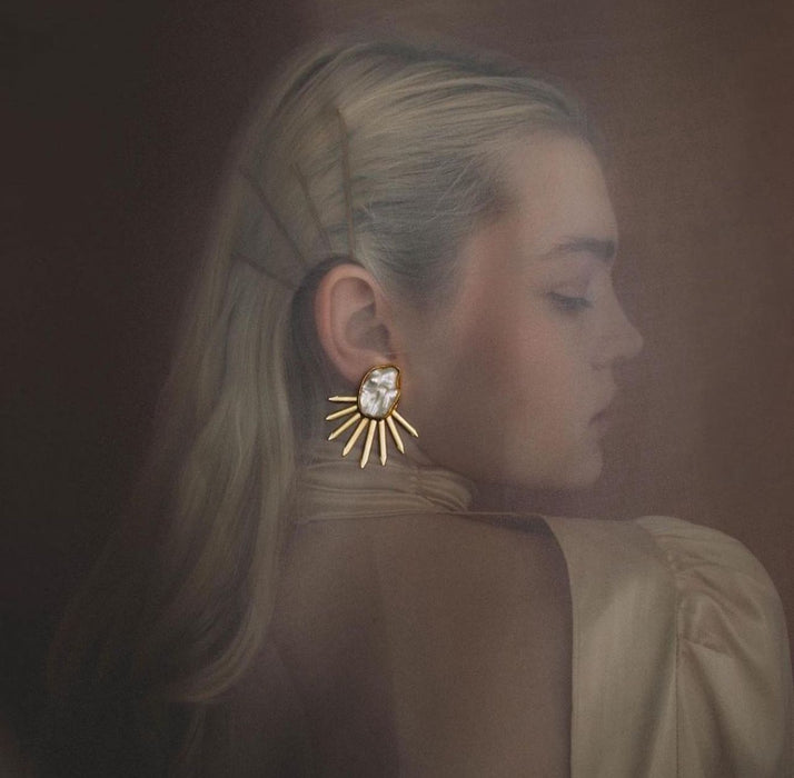 Star Gold Pleated Earrings