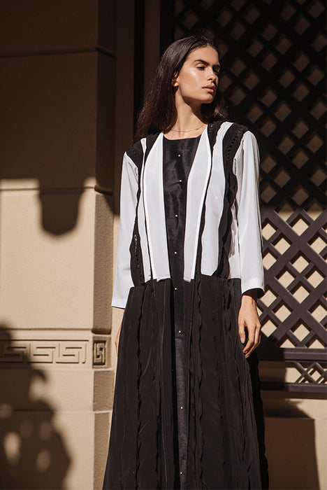 Ruffled Monochromatic Abaya