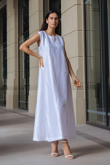 Pearl Embellished White Taffeta Dress Elna Line Pearl Embellished White Taffeta Dress ELNA LINE Dress abaya.