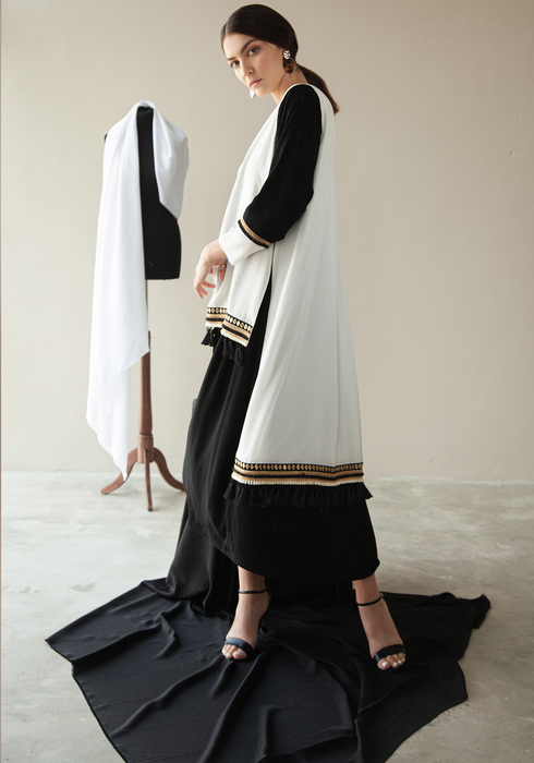 Two Layer Black & White Abaya