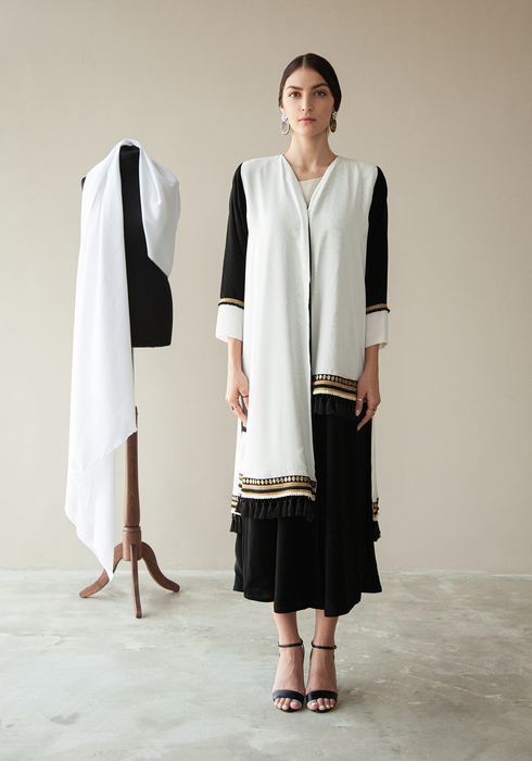 Two Layer Black & White Abaya