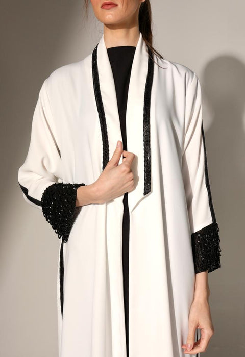 Silhouette Embroidered Balck & White Abaya